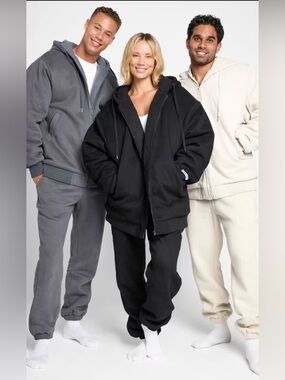 NWT Unisex COMFRT Black Weighted Hooded Zip-Up Jacket